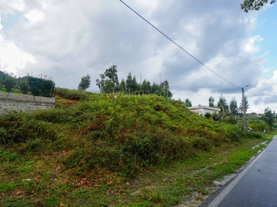 Helårsgrund i Bela, Viana do Castelo - foto 1