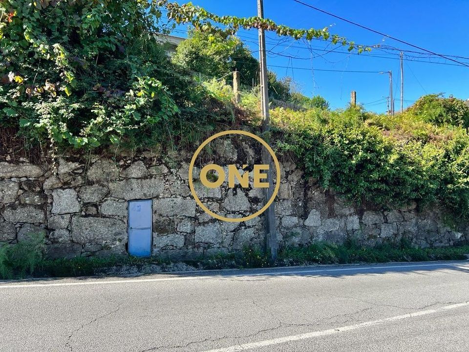 Helårsgrund i Santo Tirso, Porto - foto 2