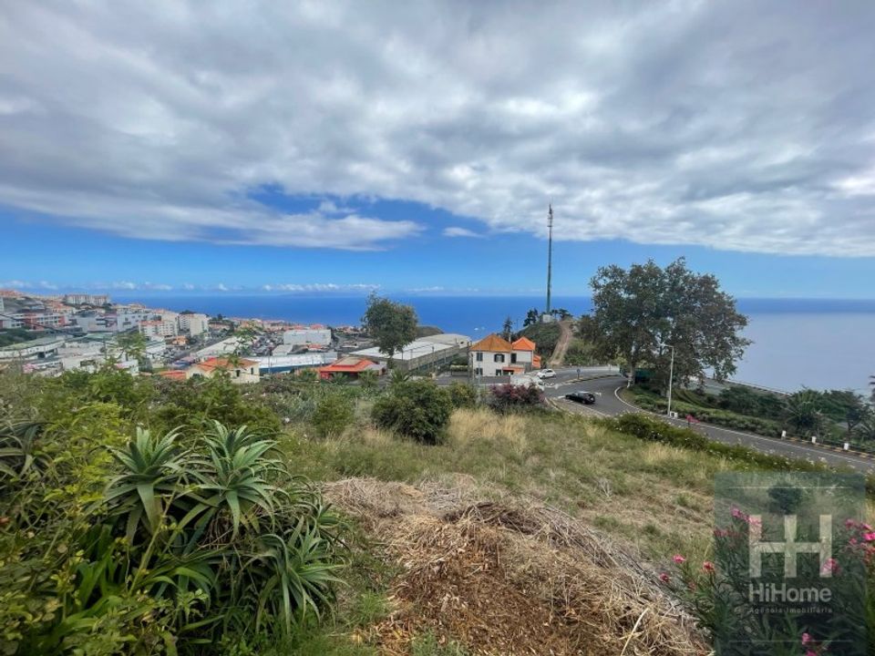 Helårsgrund i Funchal, Madeira - foto 1