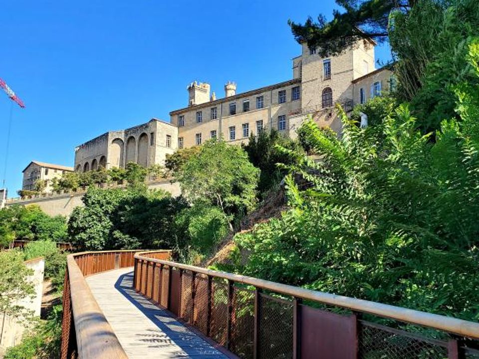 Helårsgrund i Beziers, Herault - foto 2