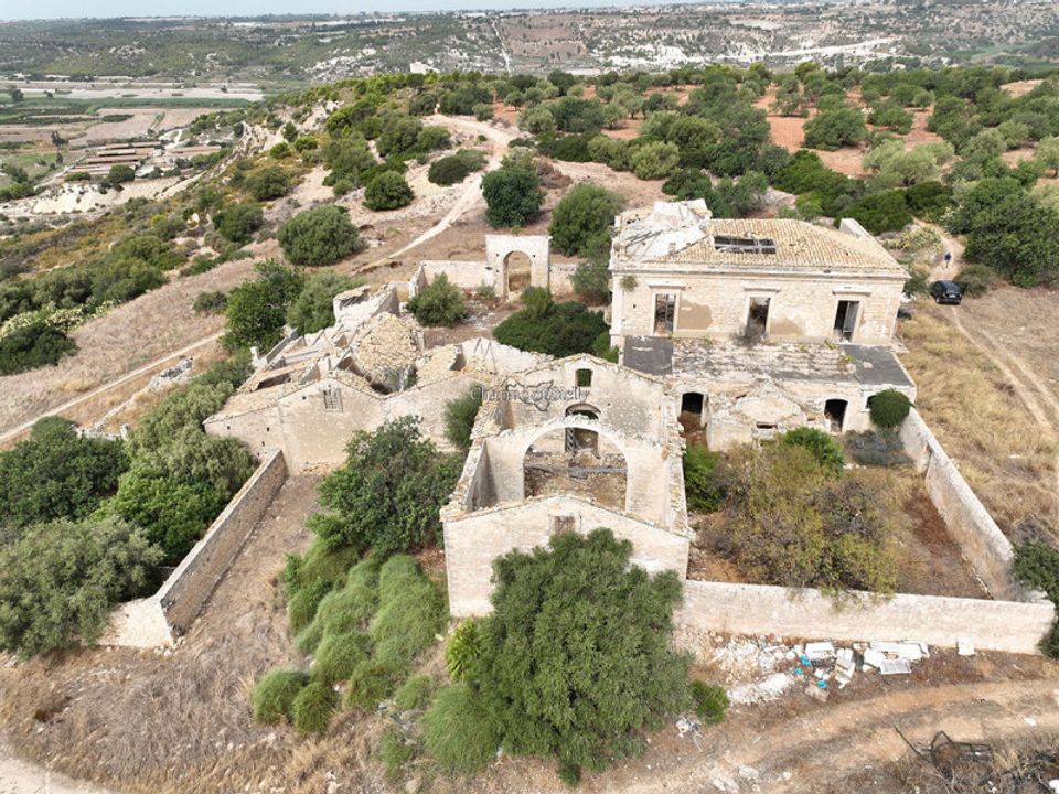 Hus på landet i Vittoria, Ragusa - foto 1