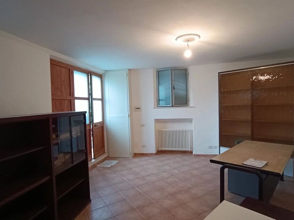 Erhvervsejendom i Perugia, Perugia - foto 1