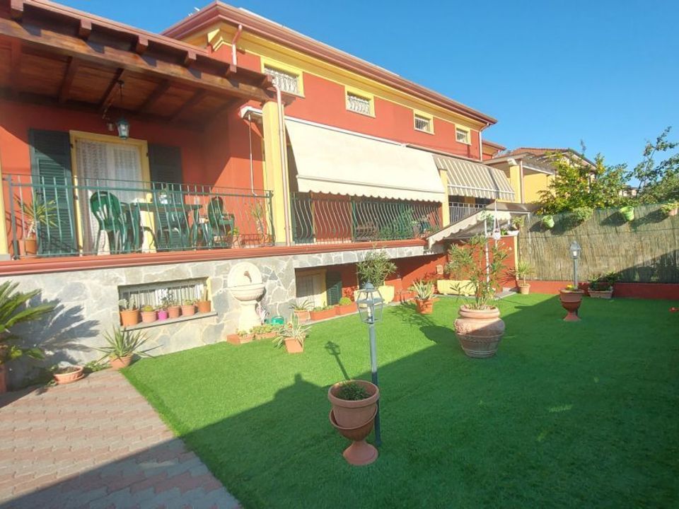 Byhus i Castelnuovo Magra, La Spezia - foto 2