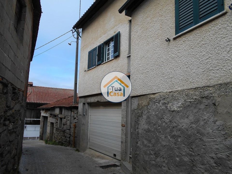 Byhus i Oliveira de Frades, Viseu - foto 1