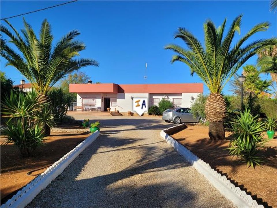 Villa i Puente Genil, Cordoba - bilde 1