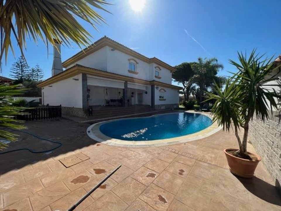 Villa i Chiclana De La Frontera, Cadiz - foto 1