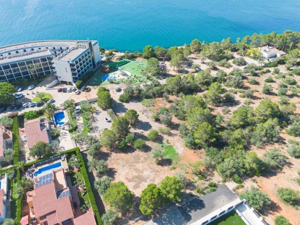 Helårsgrund i L'Ampolla, Tarragona - foto 1
