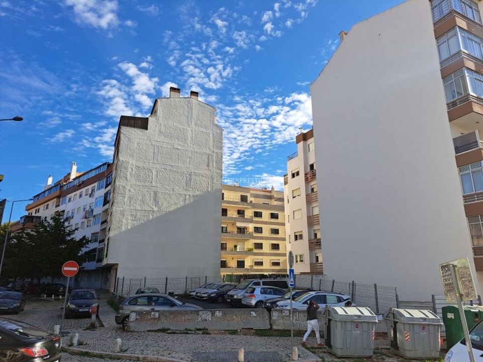 Helårsgrund i Cacem, Lisbon - foto 4