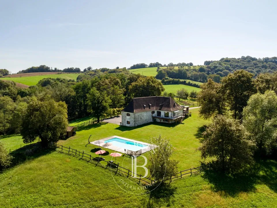 Villa i Saint-Palais, Pyrenees-Atlantiques - foto 3