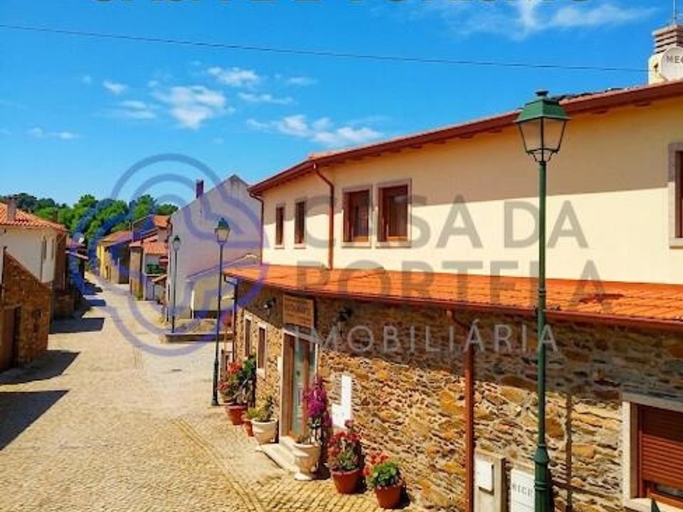 Bungalow i Macedo de Cavaleiros, Braganca - foto 1
