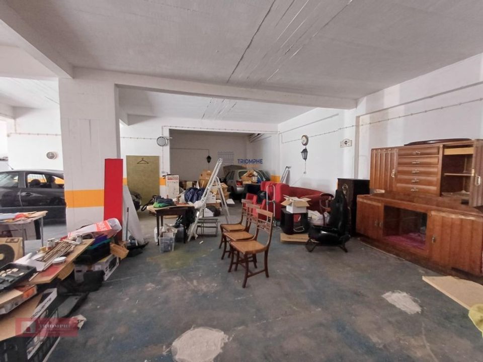 Garage i Santo Onofre e Serra do Bouro, Leiria - foto 5