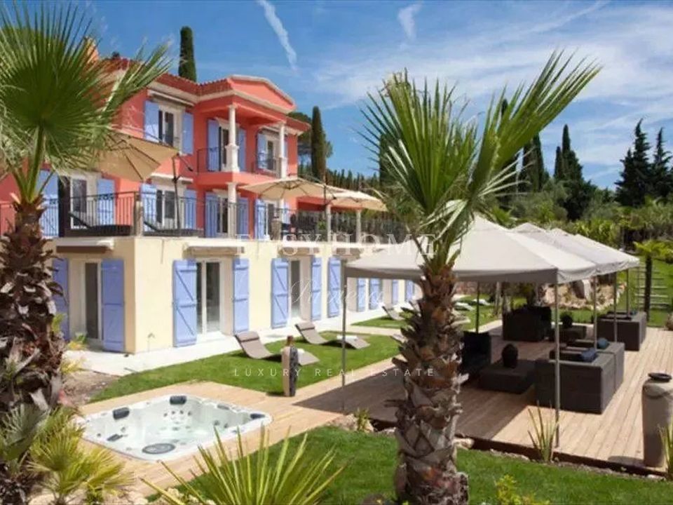 Villa i Grasse, Alpes-Maritimes - foto 1