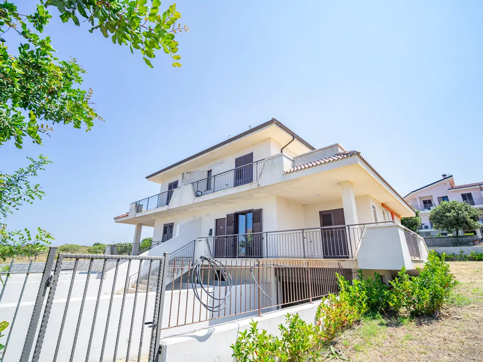 Villa i Scalea, Cosenza - foto 1