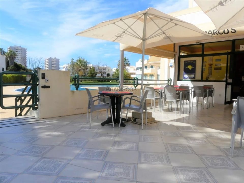 Erhvervsejendom i Alvor, Faro - foto 1