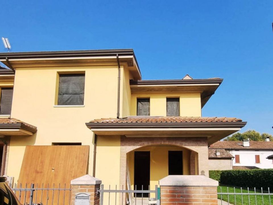 Rækkehus i San Possidonio, Modena - foto 2