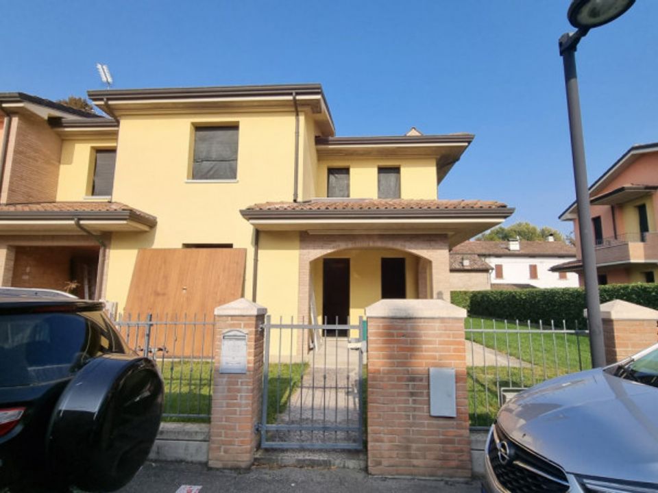 Rækkehus i San Possidonio, Modena - foto 3