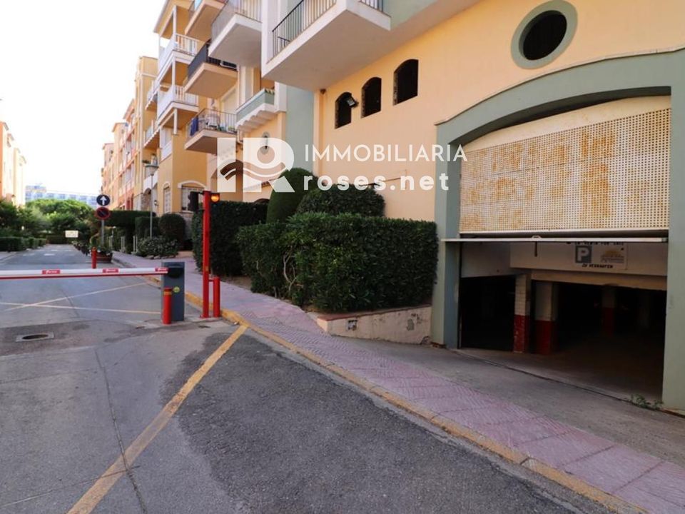 Garage i Empuriabrava, Gerona - foto 1