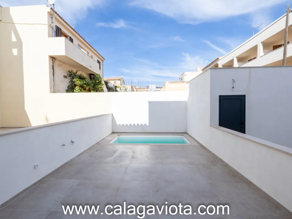Casa adossada a Colonia De Sant Jordi, Mallorca - foto 2
