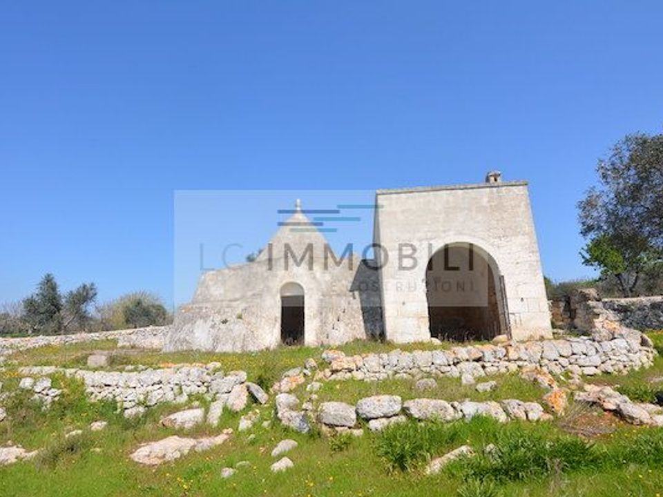 Terra a Ostuni, Brindisi - foto 1