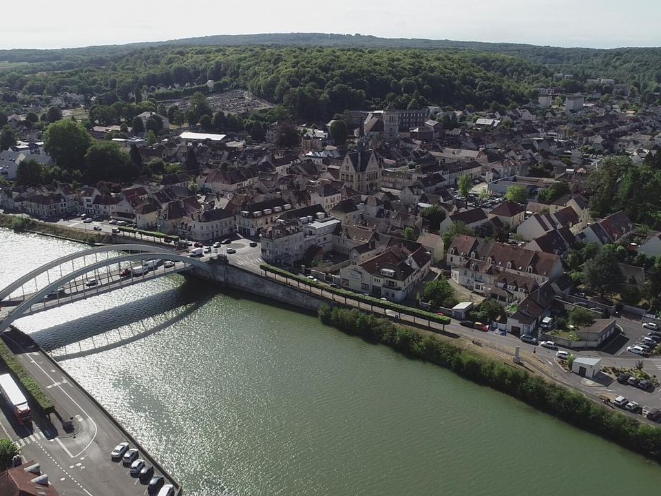 Lejlighed i Pont-Sainte-Maxence, Oise - foto 3