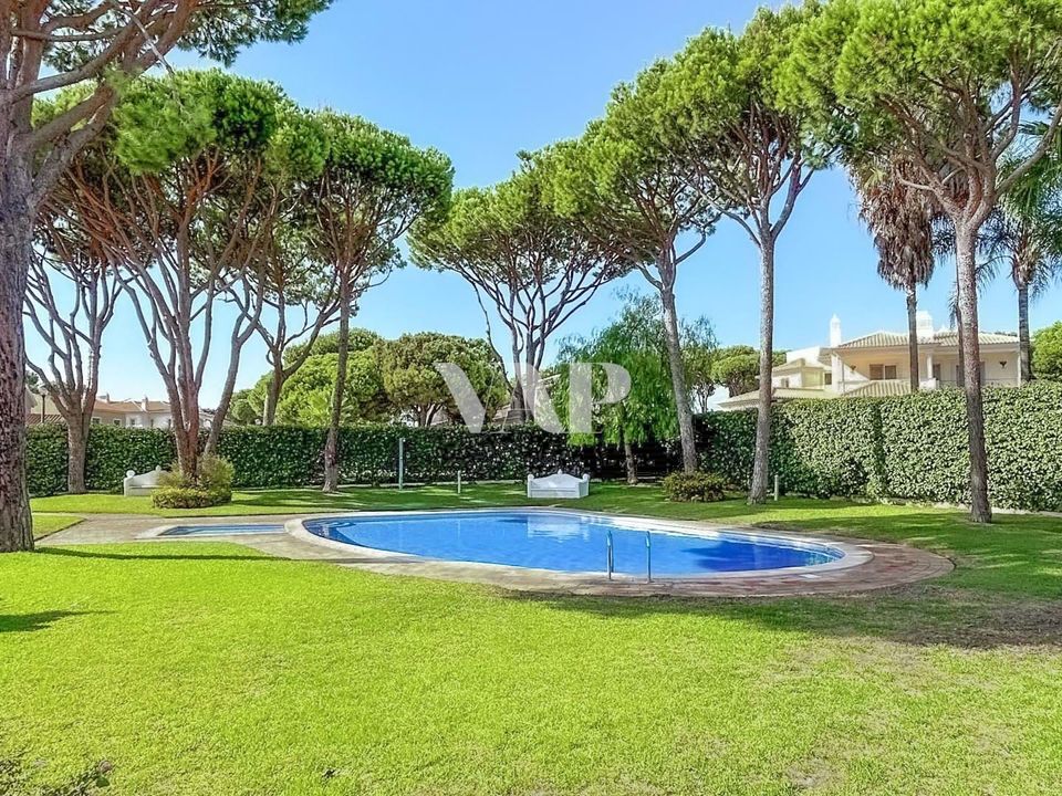 Villa i Vilamoura, Faro - foto 1