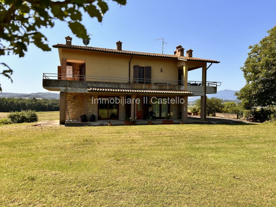 Villa i Castiglione del Lago, Perugia - foto 1