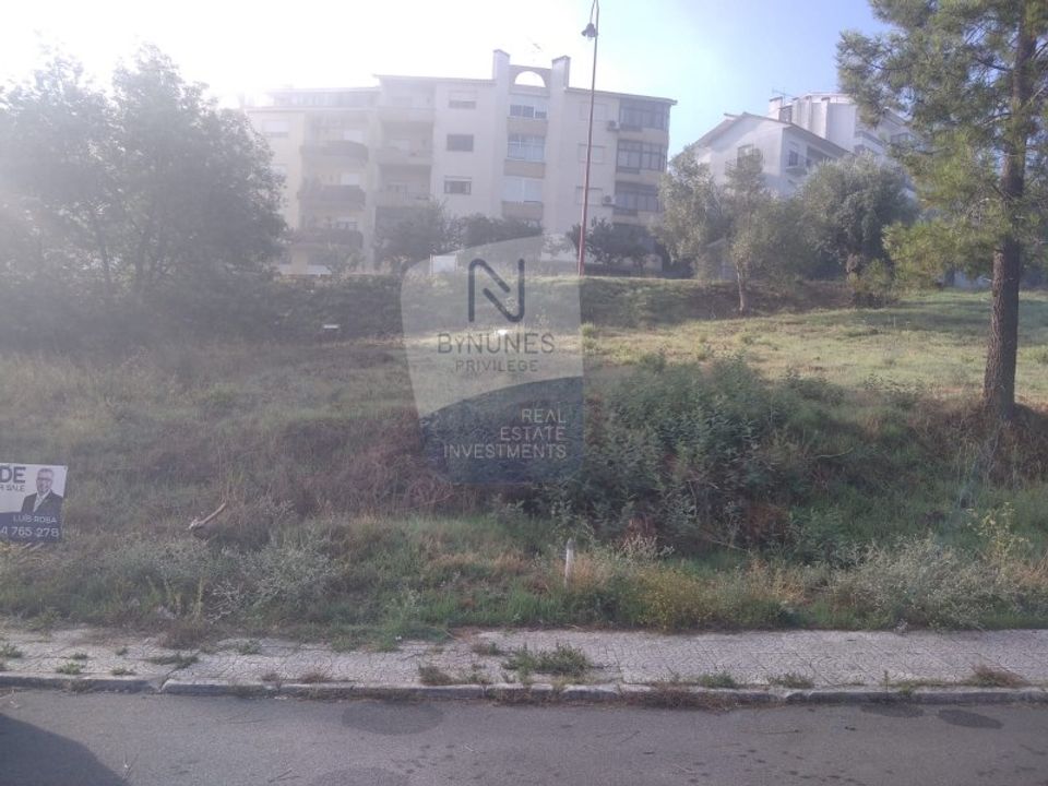 Helårsgrund i Abrantes, Santarem - foto 1