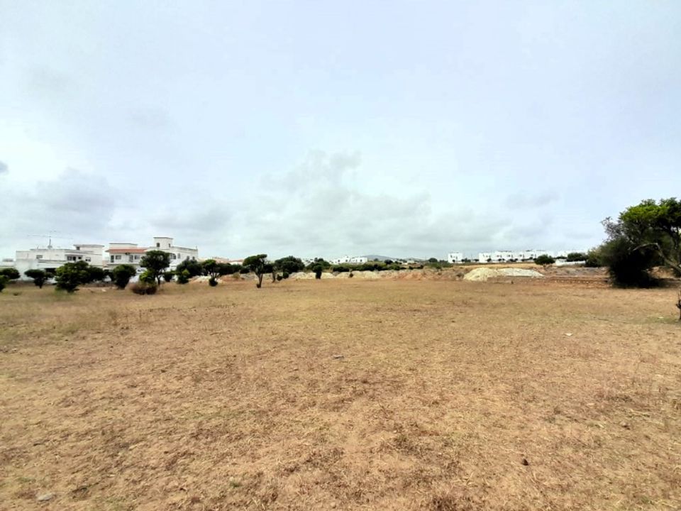 Helårsgrund i Quelfes, Faro - foto 1