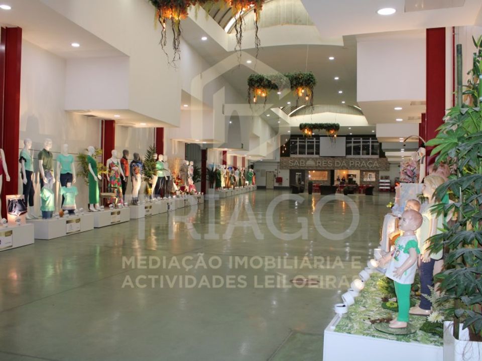 Erhvervsejendom i Samora Correia, Santarem - foto 5