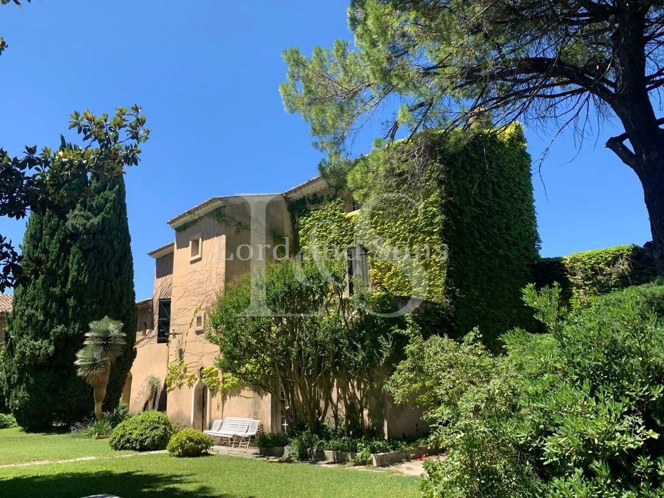 Villa en Orange, Vaucluse - foto 1