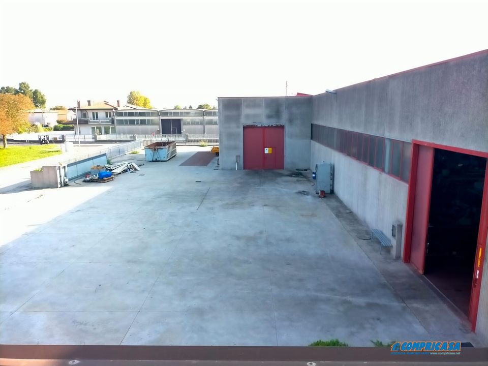 Erhvervsejendom i Ponso, Padua - foto 1