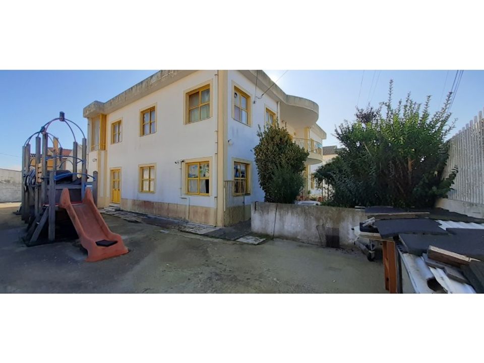 Villa a Rio de Mouro-Estacao, Lisbon - foto 5