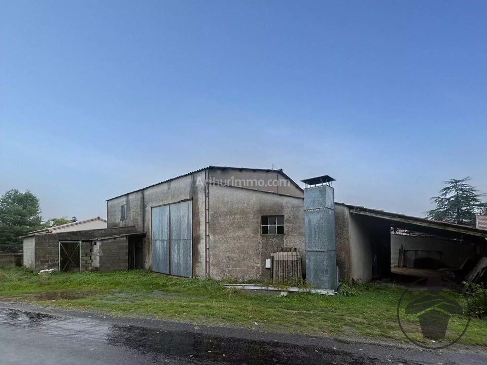 Erhvervsejendom i Coutras, Gironde - foto 1