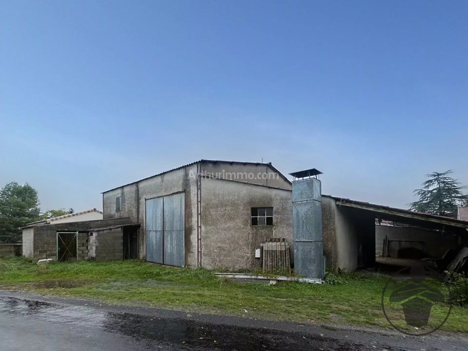 Erhvervsejendom i Coutras, Gironde - foto 1