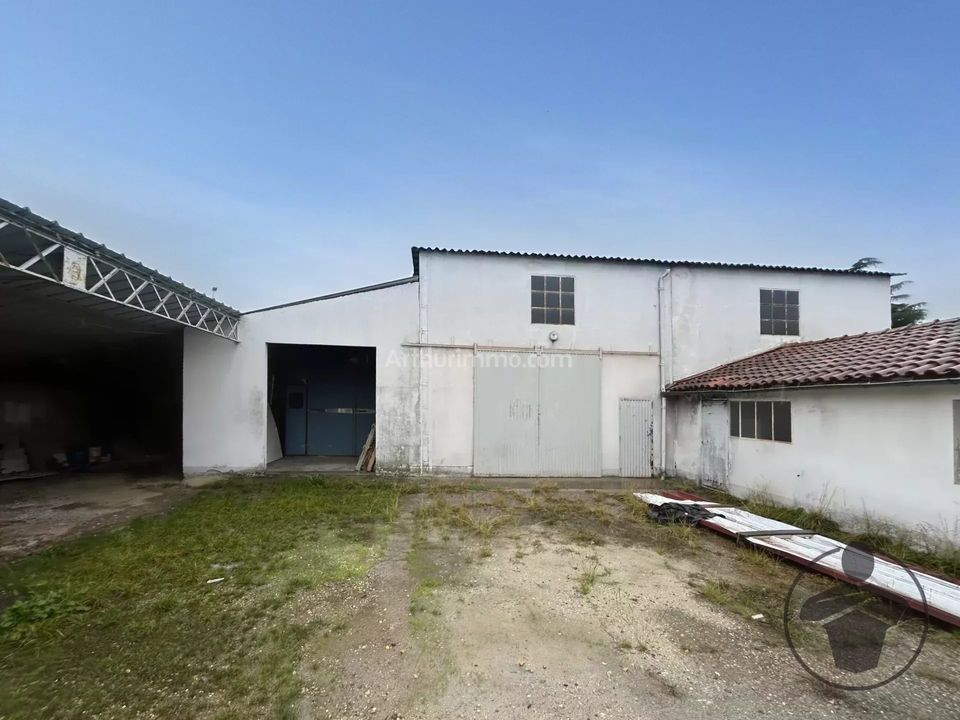 Erhvervsejendom i Coutras, Gironde - foto 2