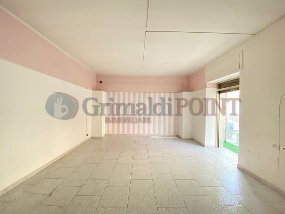 Erhvervsejendom i Giugliano in Campania, Naples - foto 3