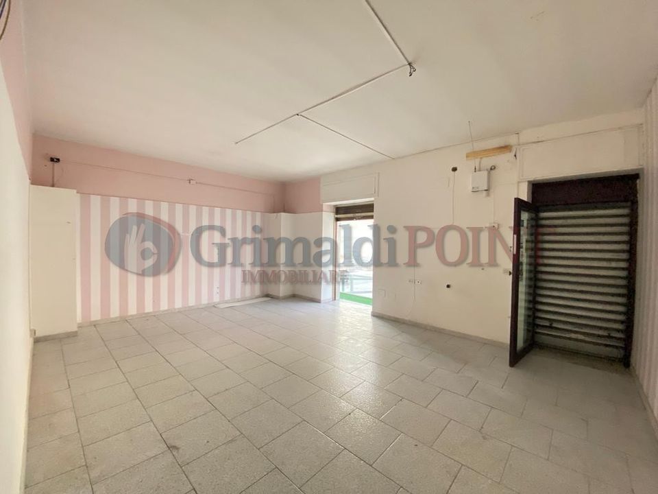 Erhvervsejendom i Giugliano in Campania, Naples - foto 4