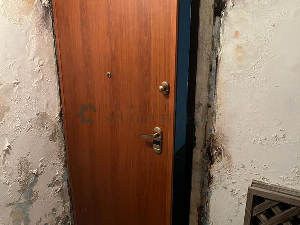 Erhvervsejendom i Bari, Bari - foto 5