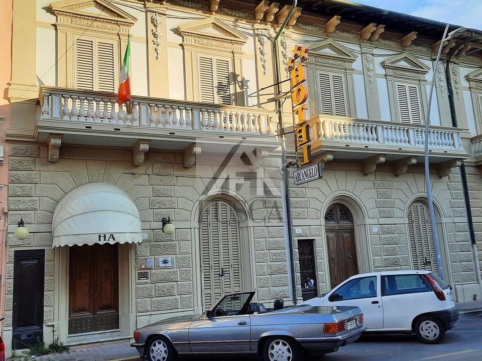 Erhvervsejendom i Viareggio, Lucca - foto 1