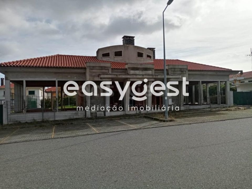 Erhvervsejendom i Fundao, Castelo Branco - foto 1