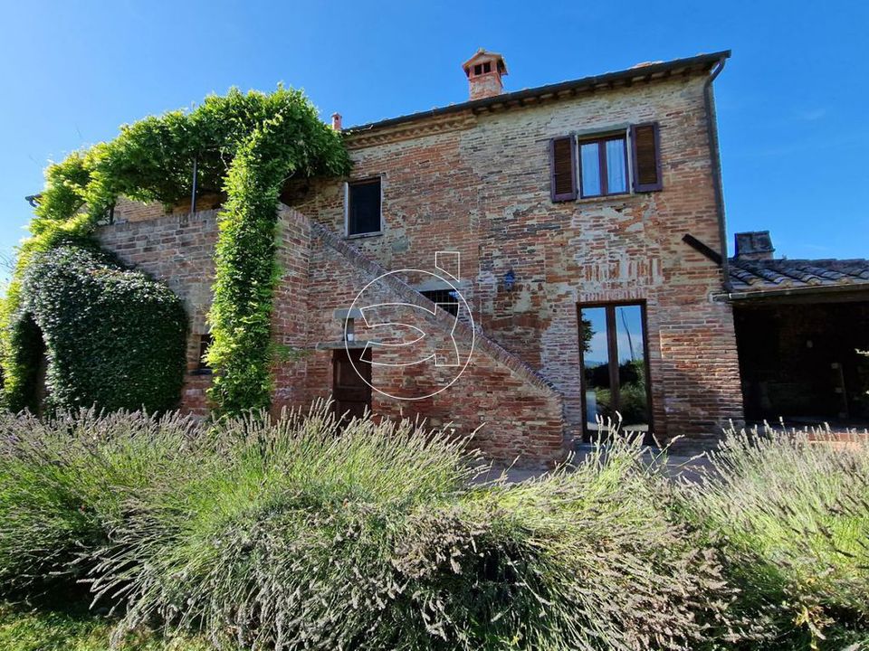 Landejendom i Cortona, Arezzo - foto 1