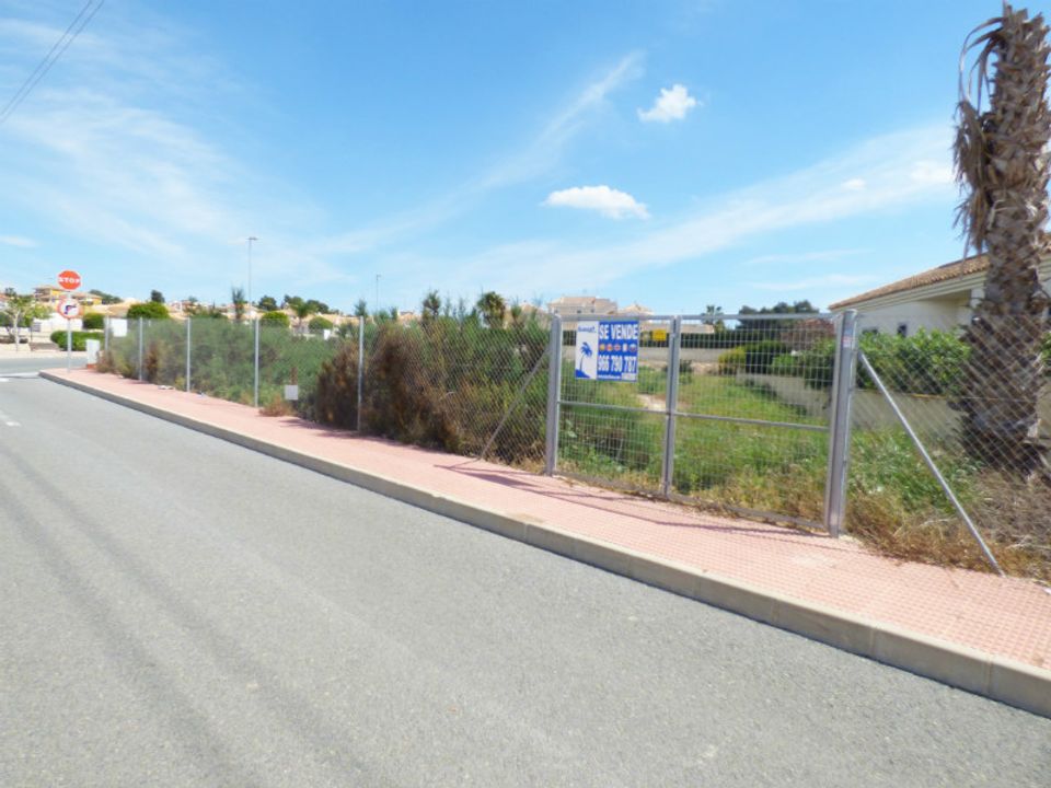 Helårsgrund i La Marina, Alicante - foto 2