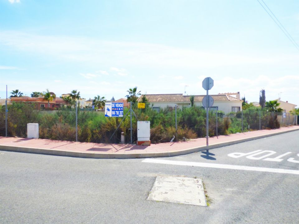 Helårsgrund i La Marina, Alicante - foto 3