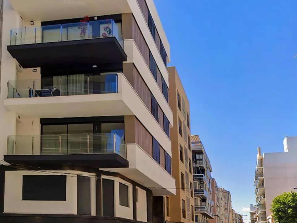 Erhvervsejendom i Santa Pola, Alicante - foto 1