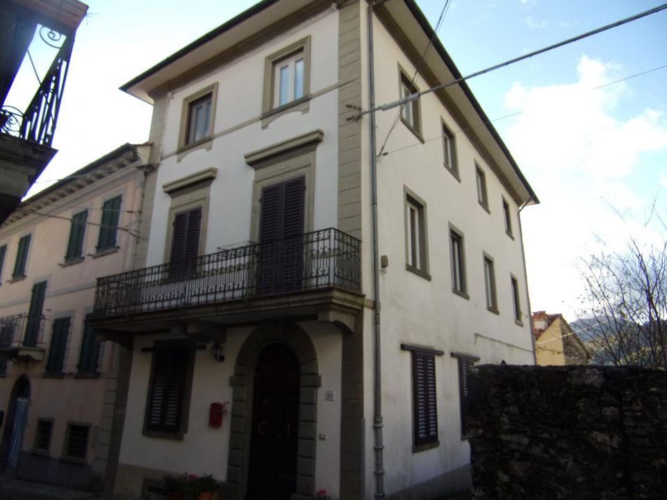 Villa i Bagni di Lucca, Lucca - foto 1