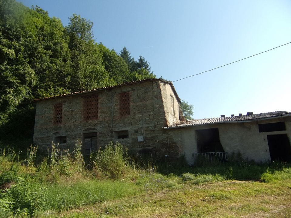 Helårsgrund i Castiglione di Garfagnana, Lucca - foto 3