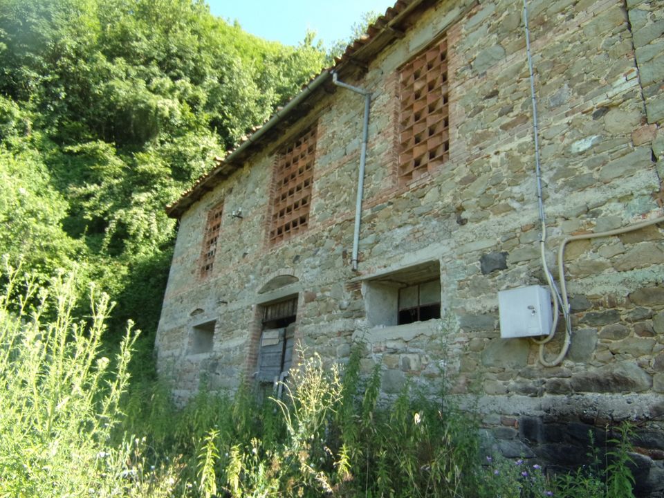 Helårsgrund i Castiglione di Garfagnana, Lucca - foto 5