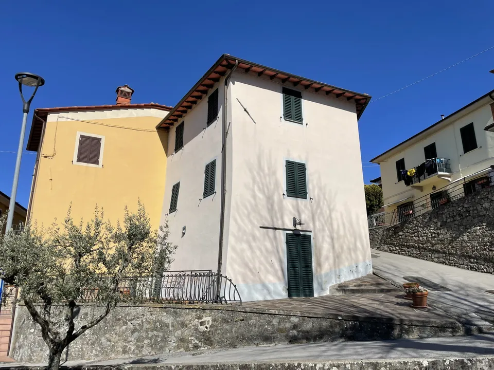 Byhus i Barga, Lucca - foto 3