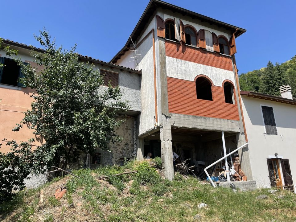 Landejendom i Fosciandora, Lucca - foto 1