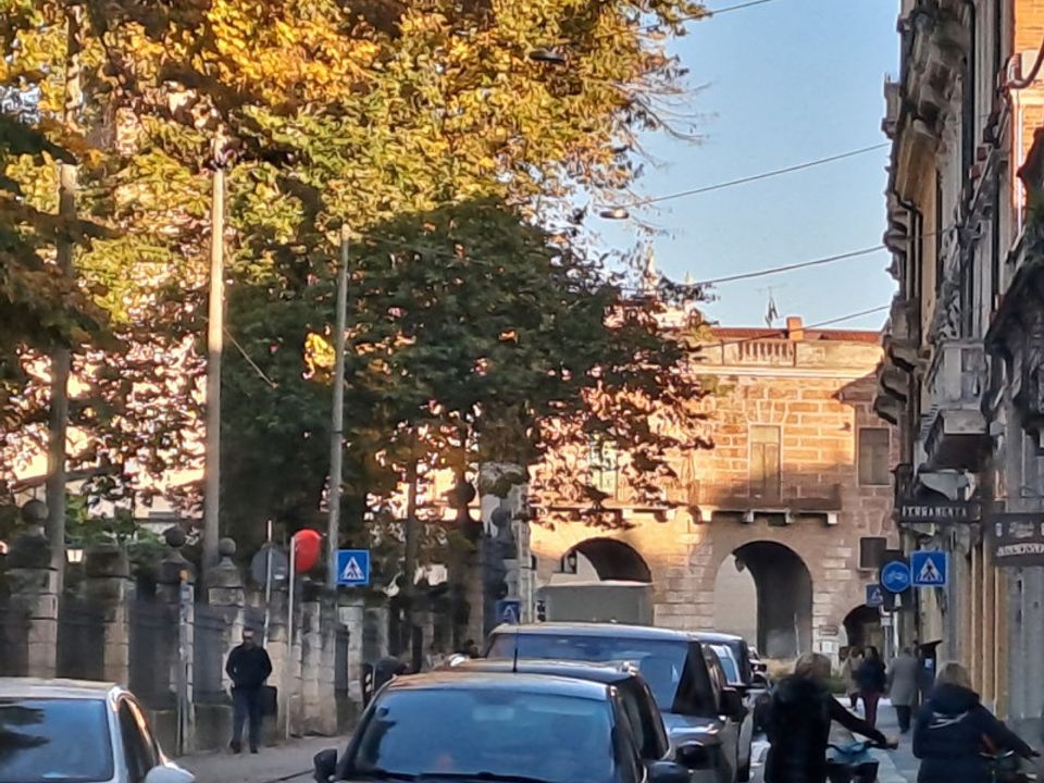 Erhvervsejendom i Vicenza, Vicenza - foto 1